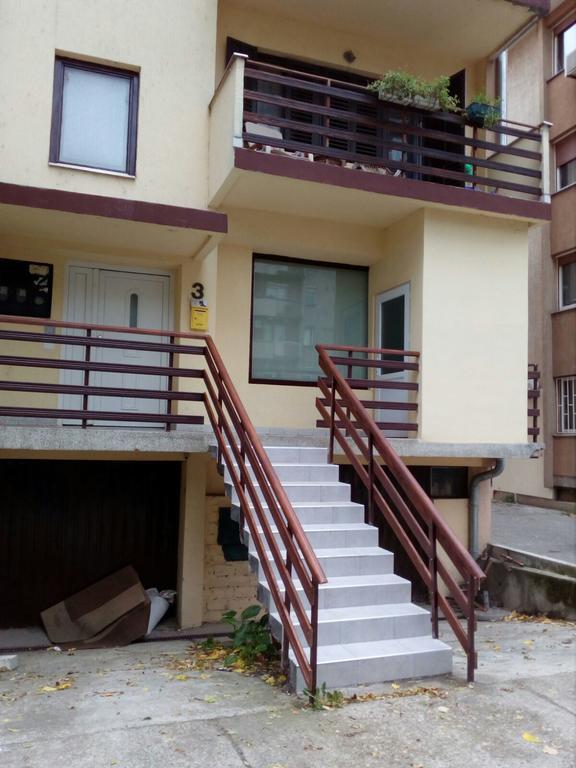 Apartment Viktor Stan Na Dan Шабац Экстерьер фото